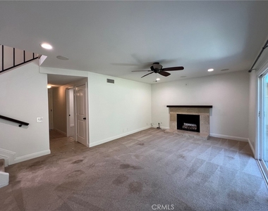 25281 Parthenon Avenue - Photo Thumbnail 10