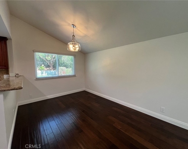 25281 Parthenon Avenue - Photo Thumbnail 14
