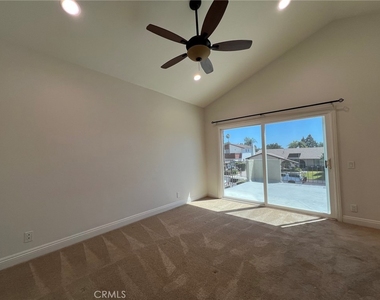 25281 Parthenon Avenue - Photo Thumbnail 19
