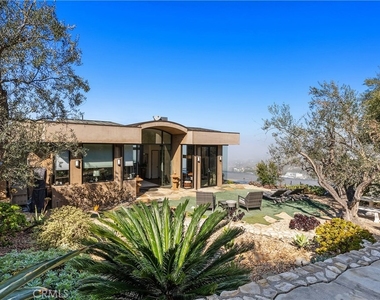 2378 Crestview Drive - Photo Thumbnail 48