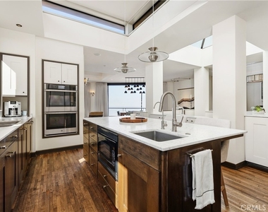 2378 Crestview Drive - Photo Thumbnail 32