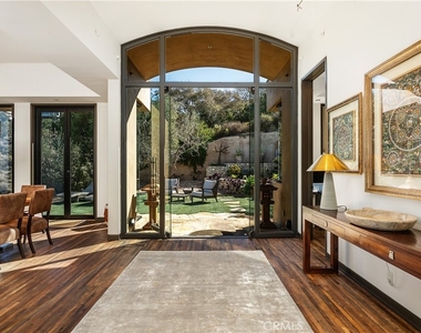 2378 Crestview Drive - Photo Thumbnail 44