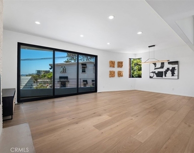 31868 Circle Dr. - Photo Thumbnail 17