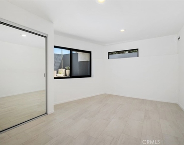 31868 Circle Dr. - Photo Thumbnail 25
