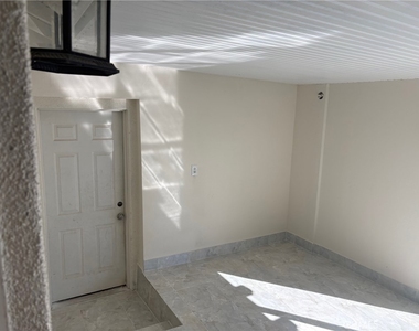 6764 Chadbourne Avenue - Photo Thumbnail 18