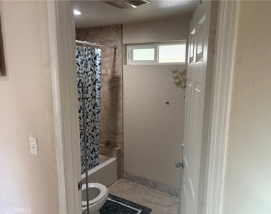 6764 Chadbourne Avenue - Photo Thumbnail 9