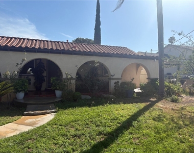 6764 Chadbourne Avenue - Photo Thumbnail 2