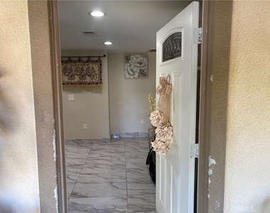 6764 Chadbourne Avenue - Photo Thumbnail 3