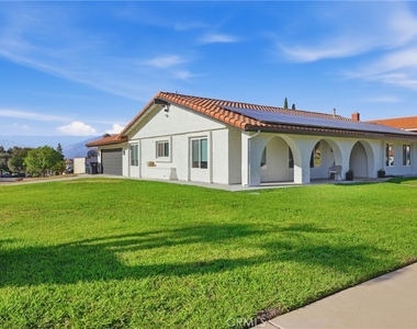 1624 Cordova Avenue - Photo Thumbnail 12