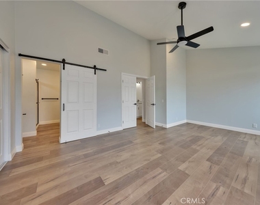 1624 Cordova Avenue - Photo Thumbnail 7