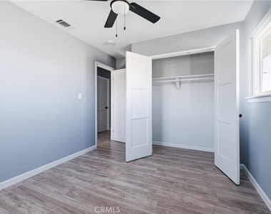 937 E Elizabeth - Photo Thumbnail 19