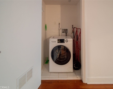 416 S Spring Street - Photo Thumbnail 15