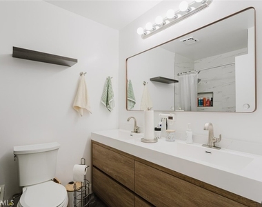 23128 Calvello Drive - Photo Thumbnail 17