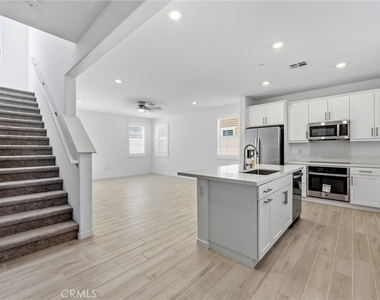 10843 Pala Bells Street - Photo Thumbnail 15