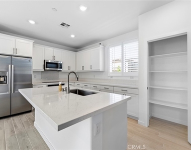 10843 Pala Bells Street - Photo Thumbnail 18