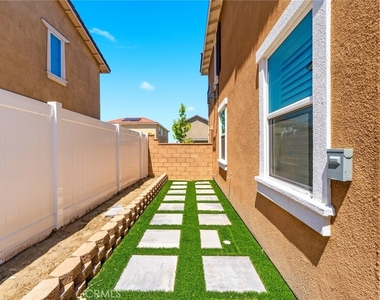 10843 Pala Bells Street - Photo Thumbnail 50