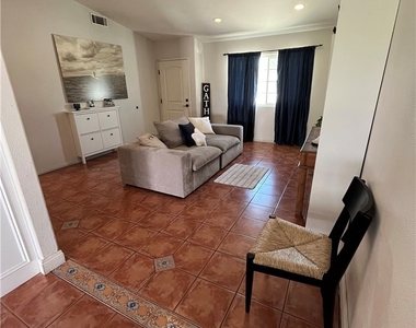 14785 Mallory - Photo Thumbnail 1