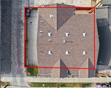 435 Cerritos Avenue - Photo Thumbnail 26
