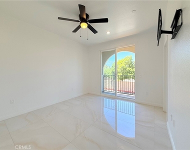 8153 Banana Avenue - Photo Thumbnail 16
