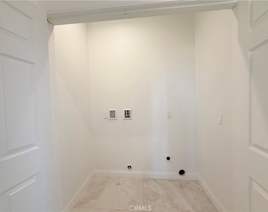 8153 Banana Avenue - Photo Thumbnail 24