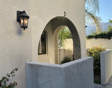 683 N 1st Avenue - Photo Thumbnail 11