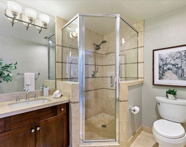 11115 Acama Street - Photo Thumbnail 34