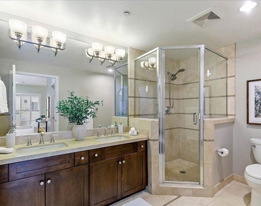 11115 Acama Street - Photo Thumbnail 32