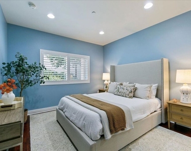 11115 Acama Street - Photo Thumbnail 23