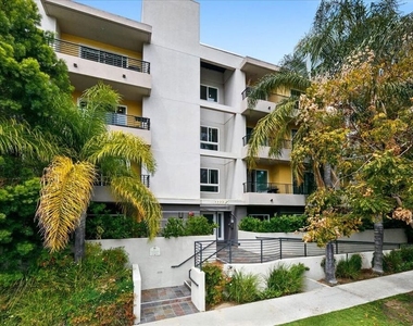 11115 Acama Street - Photo Thumbnail 1