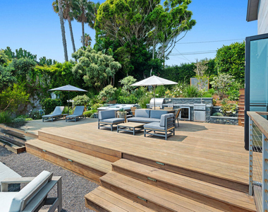 26714 Latigo Shore Drive - Photo Thumbnail 13