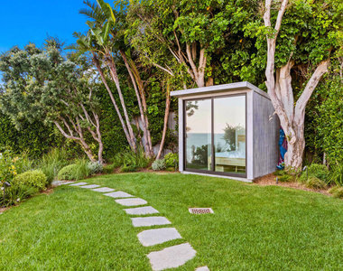 26714 Latigo Shore Drive - Photo Thumbnail 17