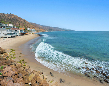 26714 Latigo Shore Drive - Photo Thumbnail 33