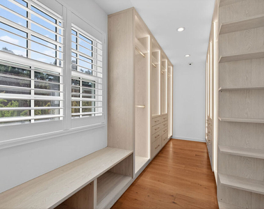 462 Warner Avenue - Photo Thumbnail 42