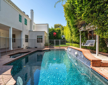 462 Warner Avenue - Photo Thumbnail 62