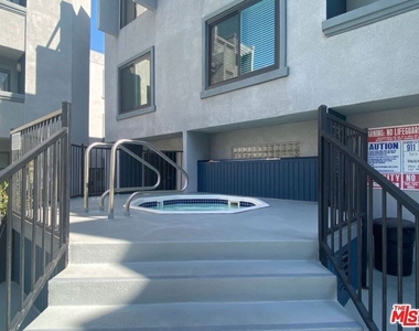 1940 N Highland Avenue - Photo Thumbnail 9