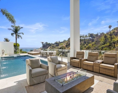 3851 Sweetwater Canyon Drive - Photo Thumbnail 8