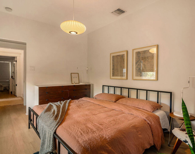328 Branch Street - Photo Thumbnail 12