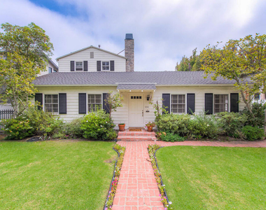 4110 Sunnyslope Avenue - Photo Thumbnail 1