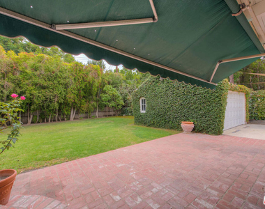 4110 Sunnyslope Avenue - Photo Thumbnail 23