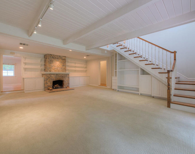 4110 Sunnyslope Avenue - Photo Thumbnail 10