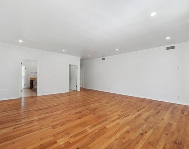 517 N Elm Drive - Photo Thumbnail 40