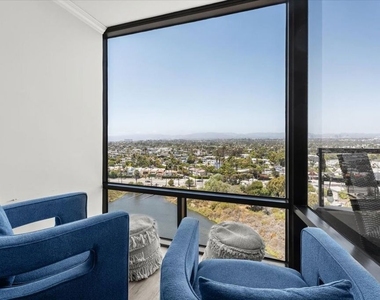 4316 Marina City Drive - Photo Thumbnail 9