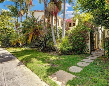 456 1/2 Smithwood Drive - Photo Thumbnail 2