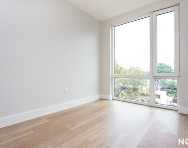 1244 New York Ave 11203 - Photo Thumbnail 3