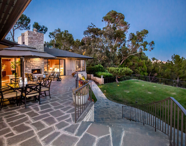 1131 Miradero Road - Photo Thumbnail 33
