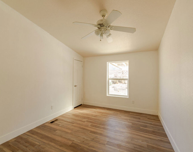 25120 Charina Lane - Photo Thumbnail 15