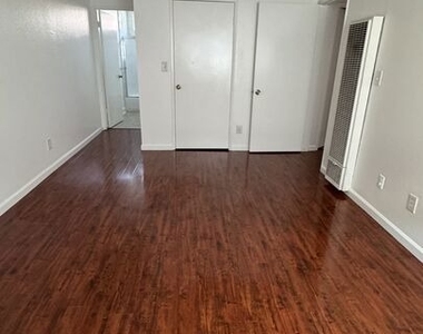 3729 Delmas Terrace - Photo Thumbnail 16
