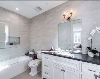 4710 Noeline Avenue - Photo Thumbnail 20