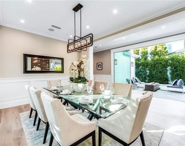 4710 Noeline Avenue - Photo Thumbnail 6