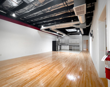 5401 W Alvern Circle - Photo Thumbnail 7